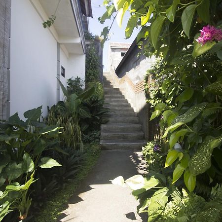 Dangin Mangkalan Homestay Munduk Eksteriør bilde
