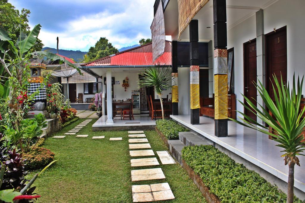 Dangin Mangkalan Homestay Munduk Eksteriør bilde